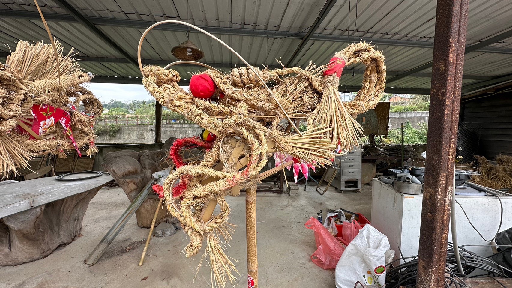 苗栗縣三義雙潭雲火龍協會112年度雲火龍~醉龍編織